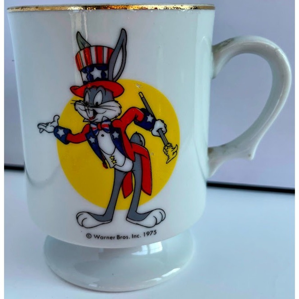 Warner Bros Bugs Bunny USA Mug White Good 1975 Marriotts Great America